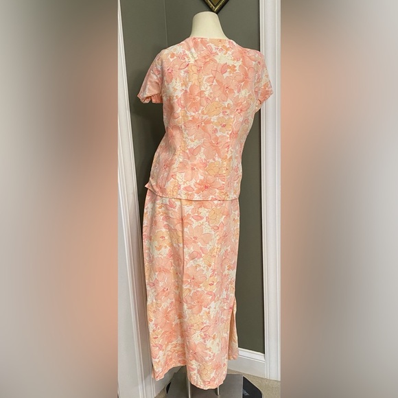 Liz Claiborne Linen Blend Wrap Skirt Suit 2 piece Peach Floral Size S/6 - Picture 2 of 16